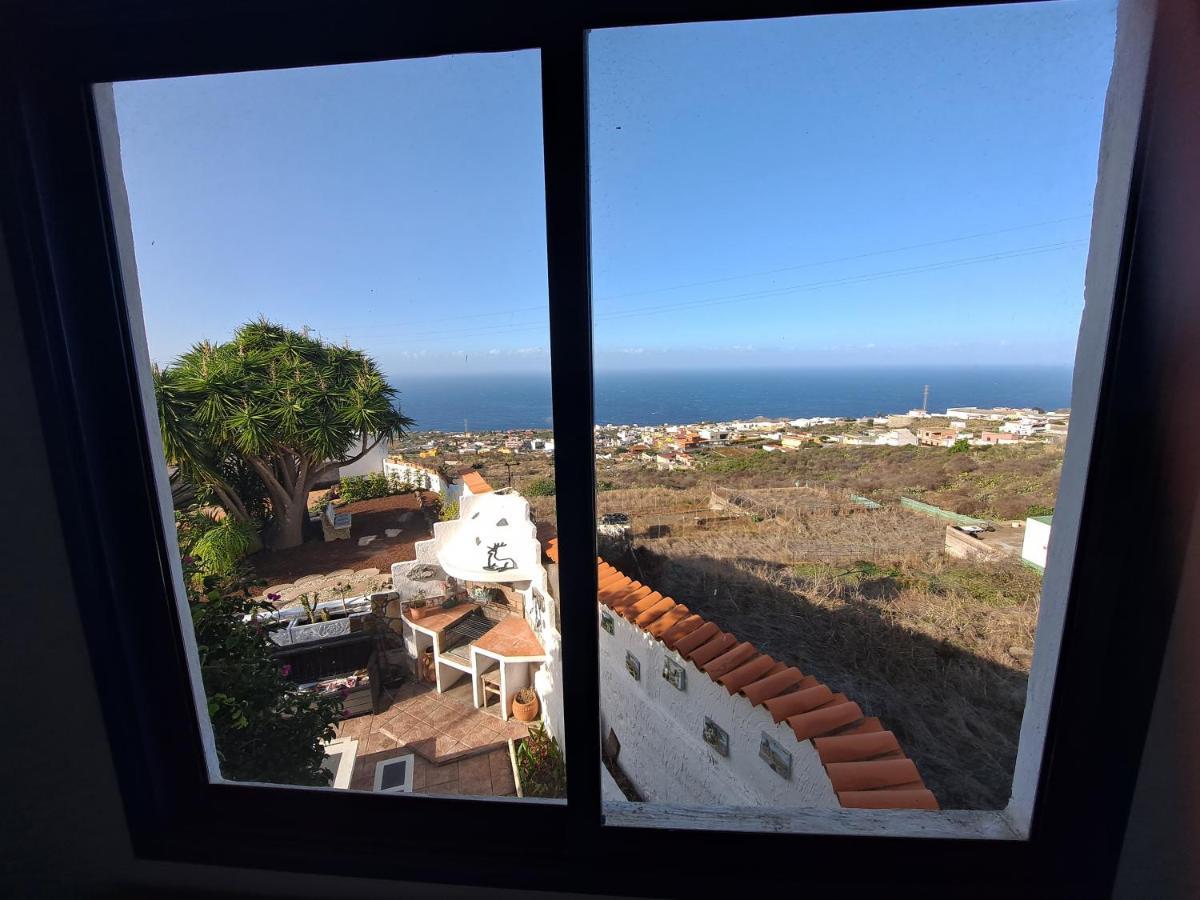 Tenerife Apartment 100M2 Casa De Don Quijote With A Terrace Of 100M2 With A View Of The Ocean And Teide Volcano And A Garden Of 600M2 イコー・デ・ロス・ビノス エクステリア 写真