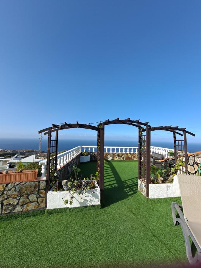 Tenerife Apartment 100M2 Casa De Don Quijote With A Terrace Of 100M2 With A View Of The Ocean And Teide Volcano And A Garden Of 600M2 イコー・デ・ロス・ビノス エクステリア 写真